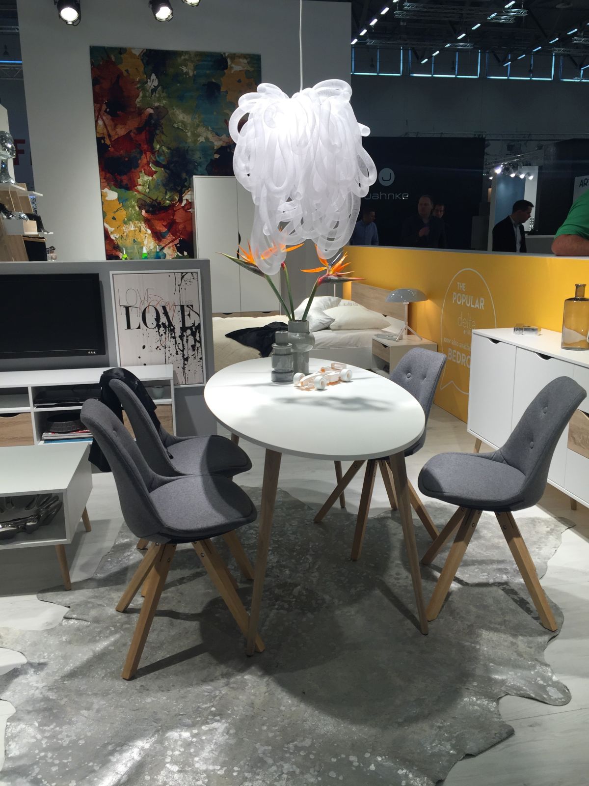 contemporary-dining-seating-related-to-modern-homes